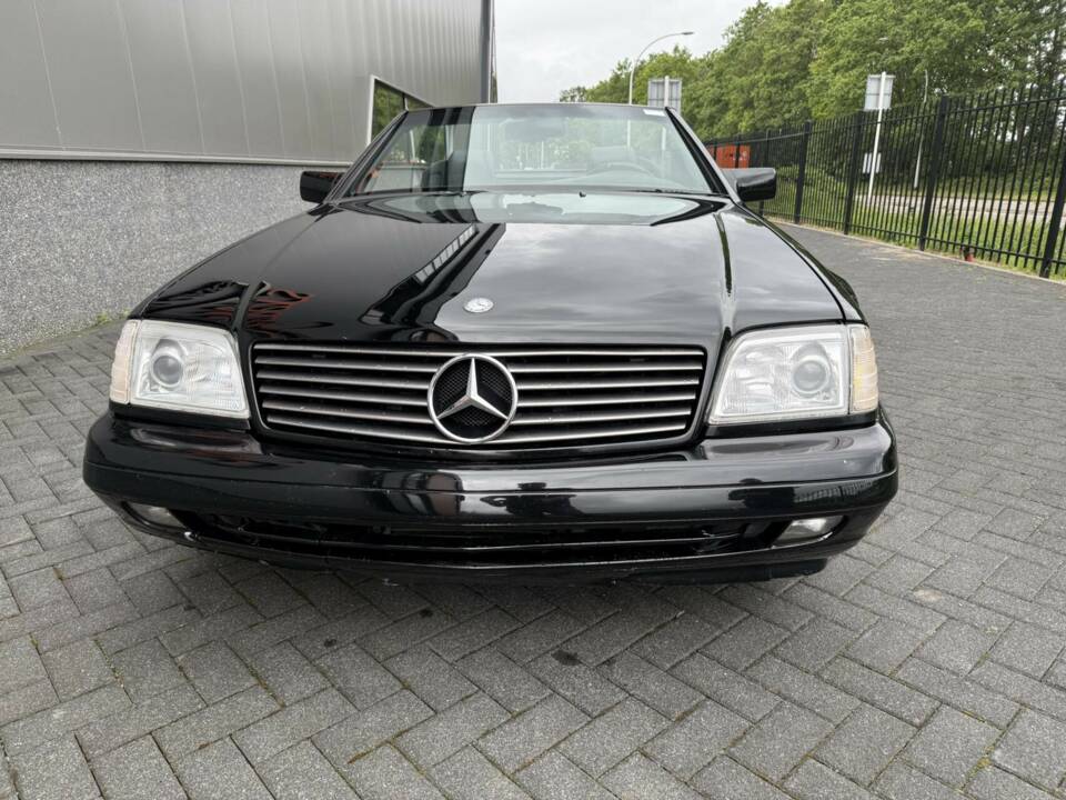 Image 16/50 de Mercedes-Benz SL 600 (1996)