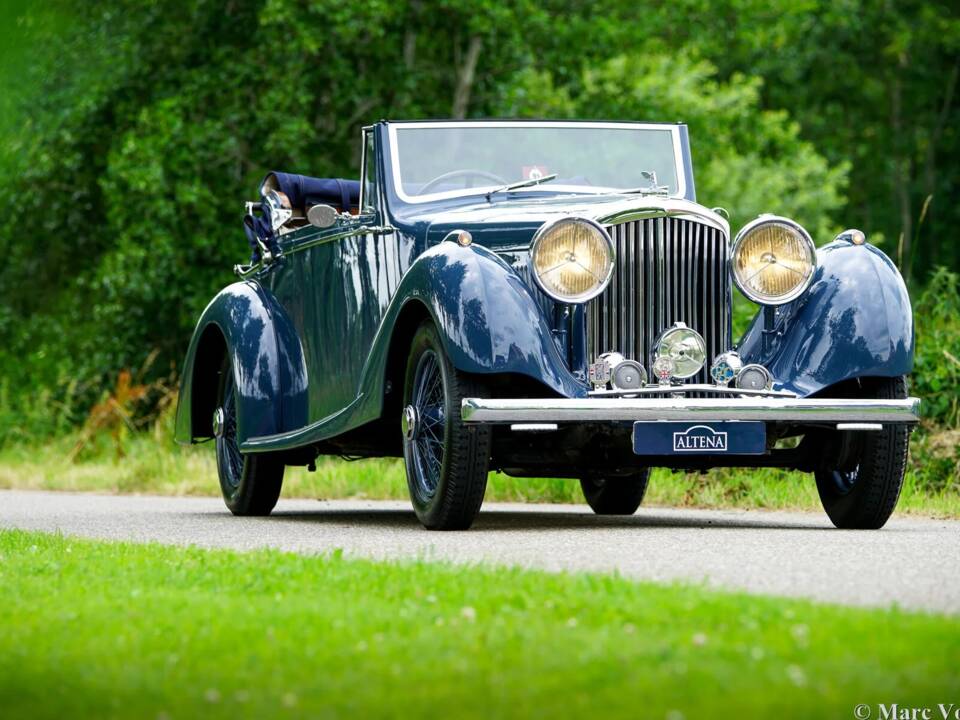 Image 6/59 of Bentley 4 1/4 Litre (1936)