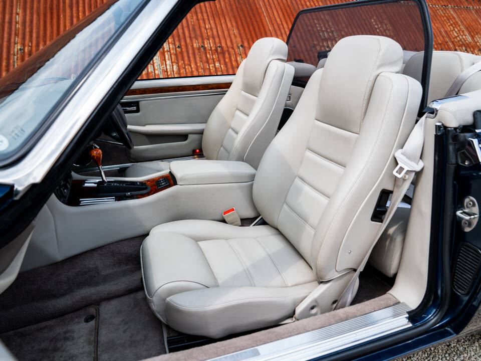 Image 28/38 of Jaguar XJS 4.0 (1995)