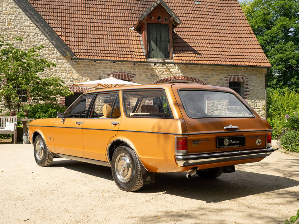 Image 7/57 of Ford Granada Turnier 2,3 (1976)