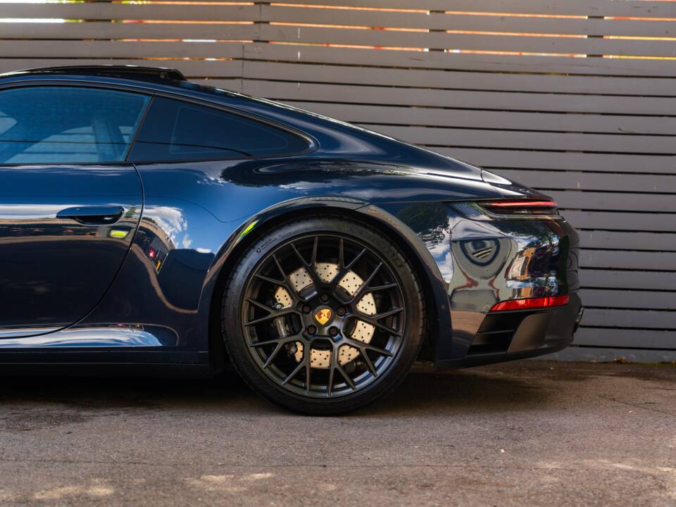 Afbeelding 11/70 van Porsche 911 Carrera GTS (2021)