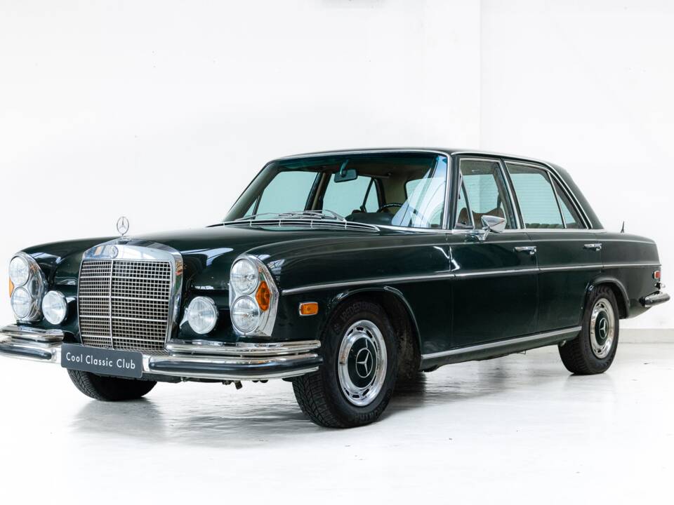 Image 1/26 of Mercedes-Benz 280 SE 4,5 (1972)
