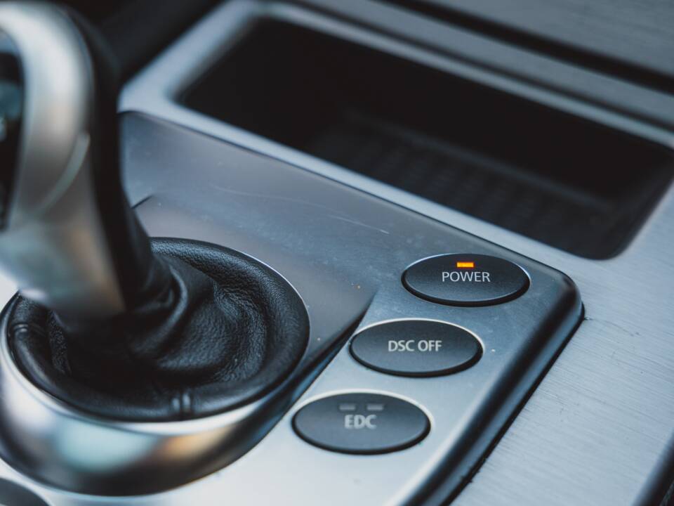 Immagine 27/35 di BMW M5 Touring (2007)