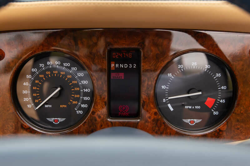 Immagine 10/10 di Bentley Azure (1997)