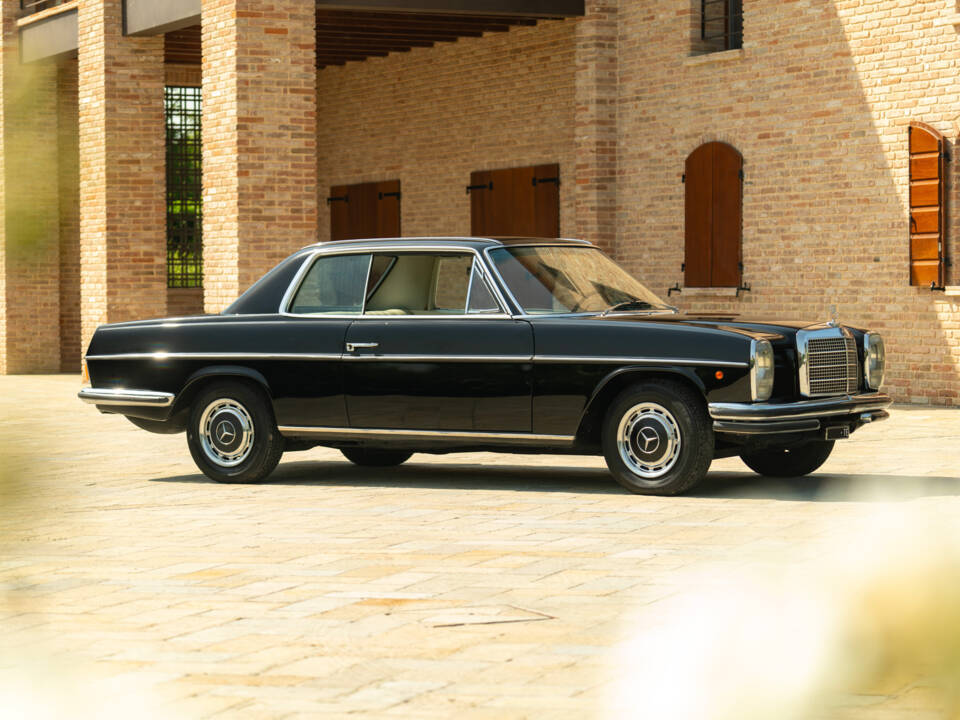 Image 4/50 of Mercedes-Benz 250 CE (1970)