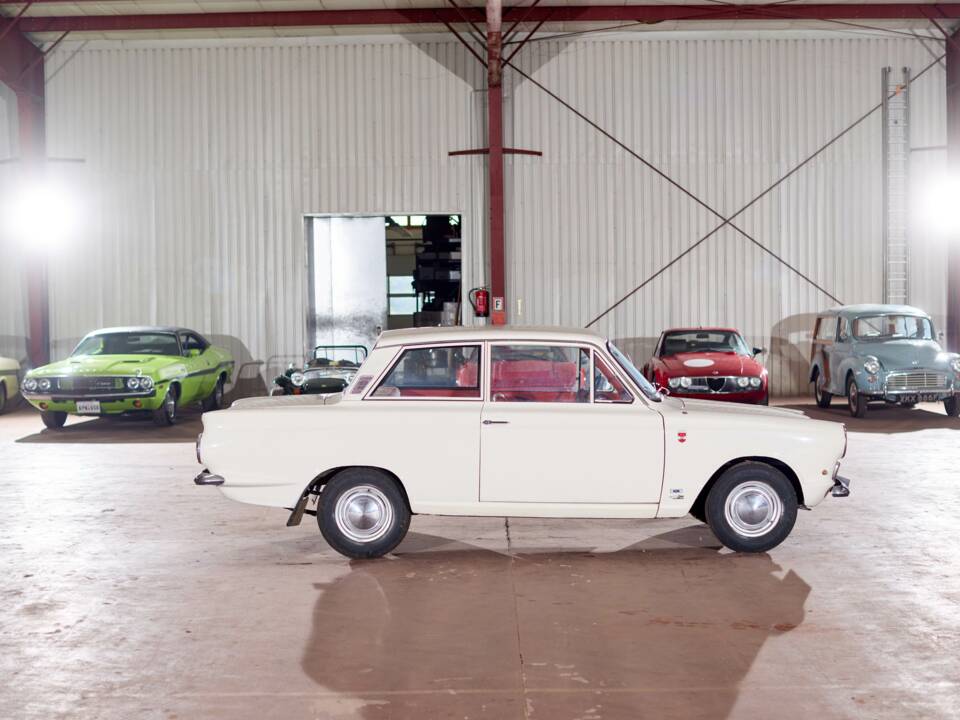 Bild 6/23 von Ford Cortina 1200 Deluxe (1965)