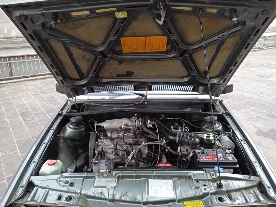 Image 44/67 de Volkswagen Scirocco II GT (1984)