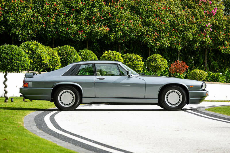 Bild 5/38 von Jaguar XJR-S V12 Le Mans (1988)