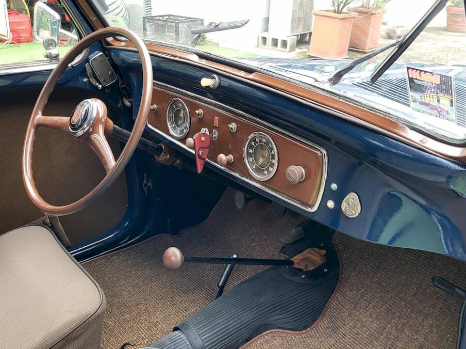 Immagine 33/46 di FIAT 500 C Topolino (1951)