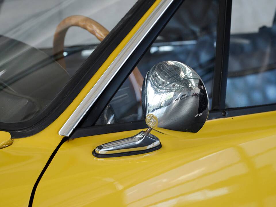 Image 11/50 of Alfa Romeo Junior Zagato GT 1600 (1974)