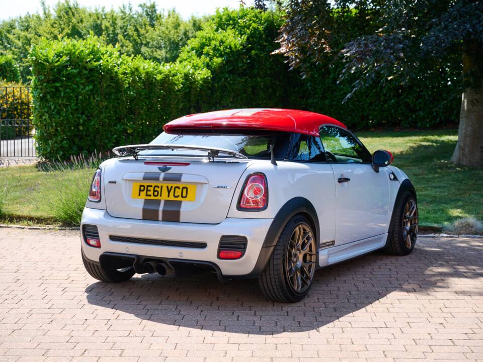 Imagen 16/50 de Mini John Cooper Works (2011)