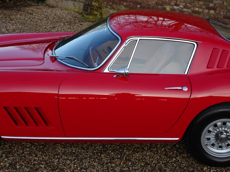 Image 49/50 of Ferrari 275 GTB (1965)