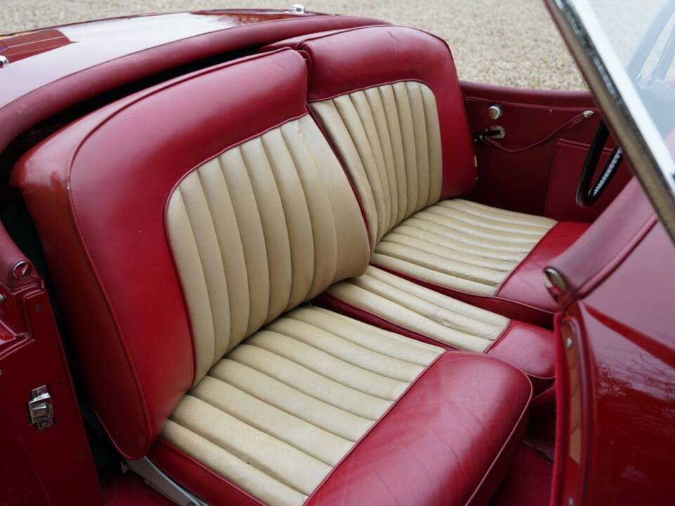 Bild 47/50 von Jaguar XK 120 OTS (Alu) (1949)