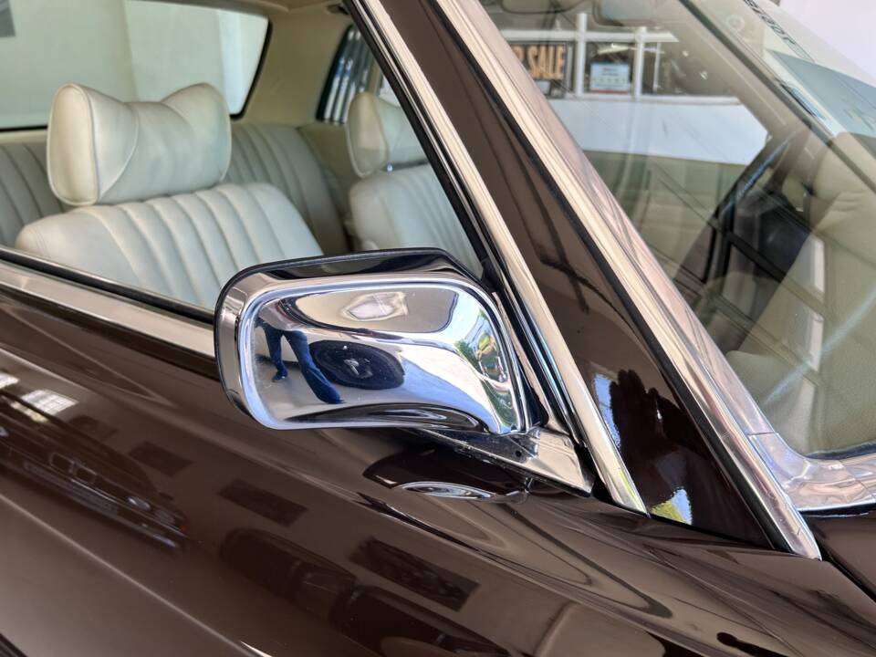 Image 11/29 de Mercedes-Benz 450 SLC (1983)