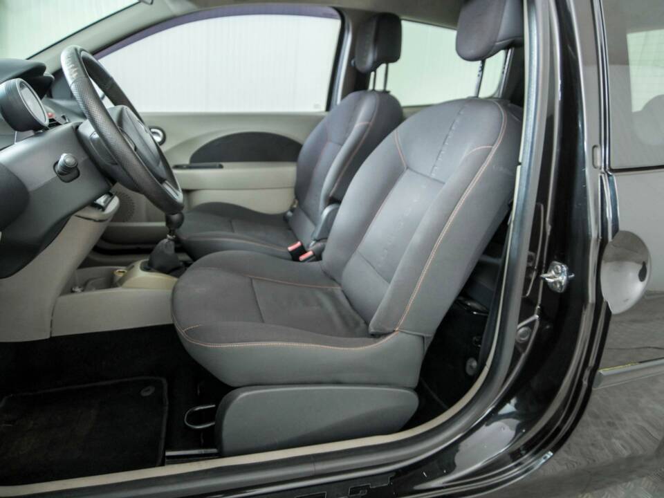 Bild 15/41 von Renault Twingo 1.2 16V (2008)