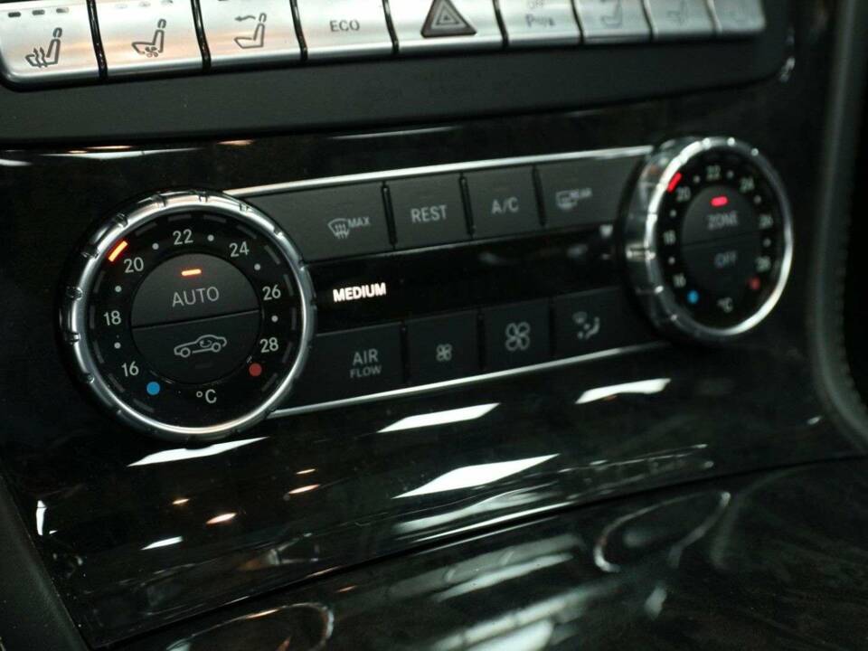 Bild 22/50 von Mercedes-Benz SL 65 AMG (2012)