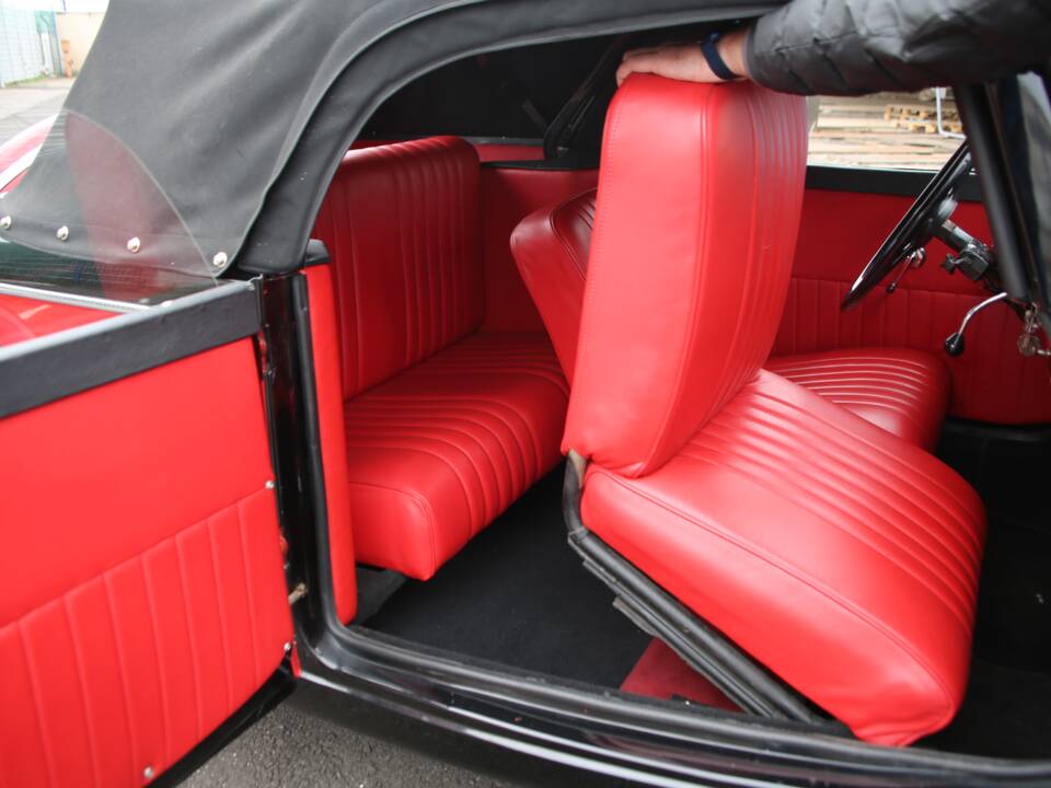 Immagine 25/45 di Citroën Traction Avant 11 BL (1952)