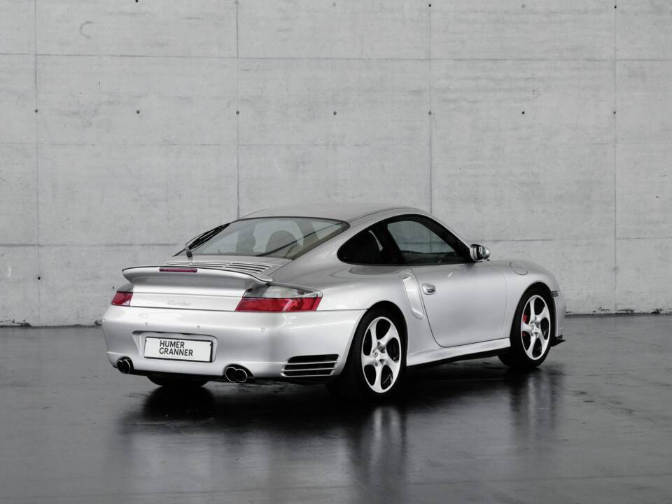 Image 12/49 of Porsche 911 Turbo (2002)