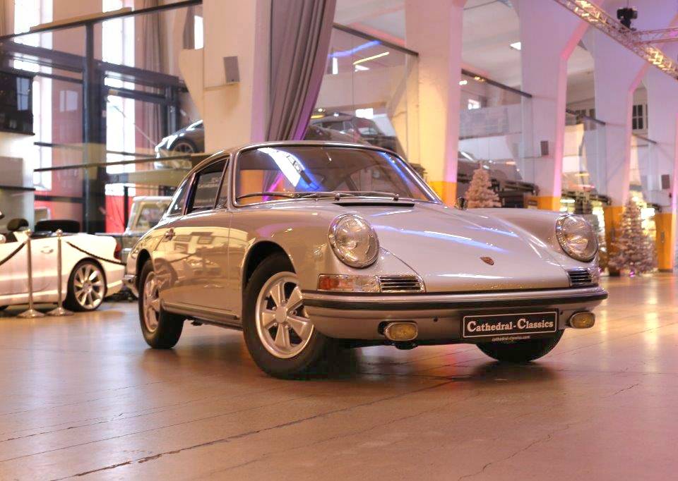 Immagine 4/78 di Porsche 911 2.0 S (1966)