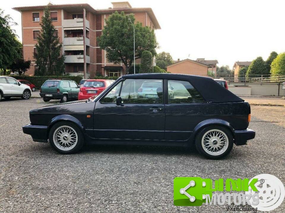 Image 2/10 of Volkswagen Golf I Cabrio GLi 1.8 (1991)