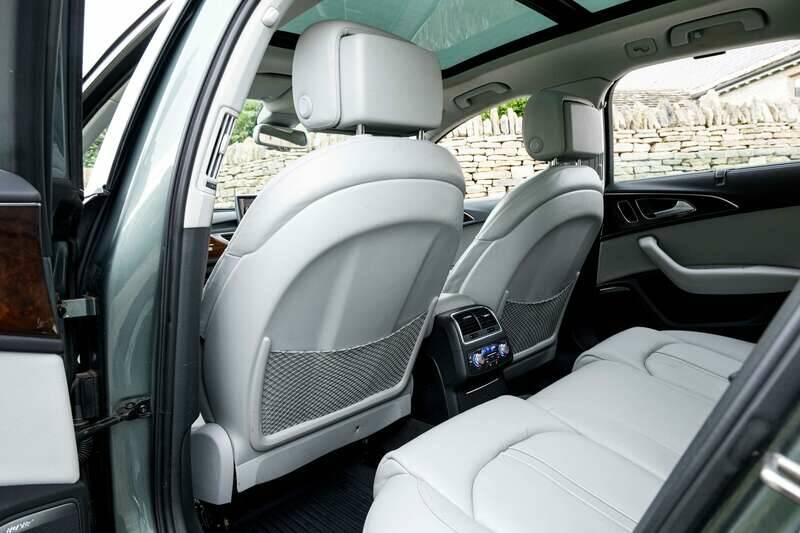 Image 22/50 of Audi A6 3.0 TFSI allroad quattro (2015)