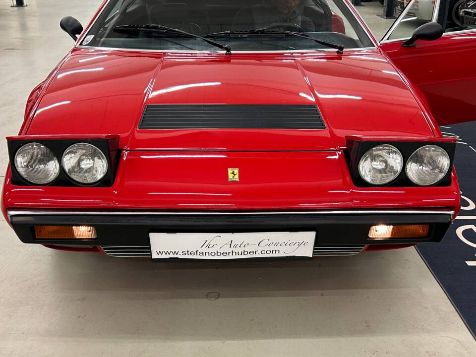 Bild 31/32 von Ferrari 208 GT4 (1976)