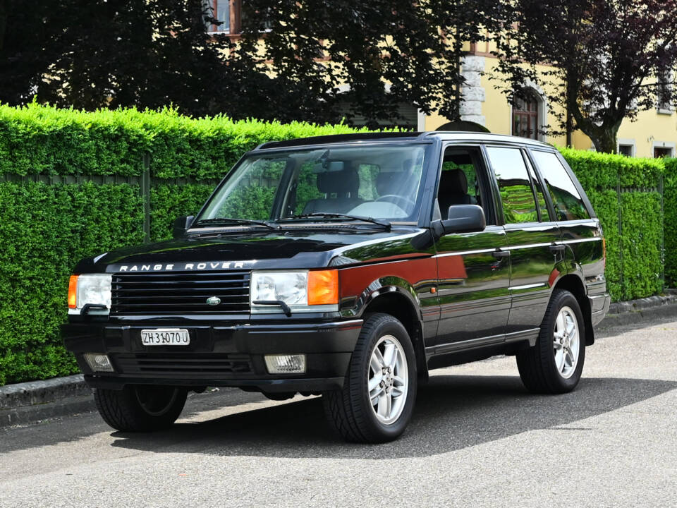 Image 1/25 of Land Rover Range Rover 4.6 HSE (1997)