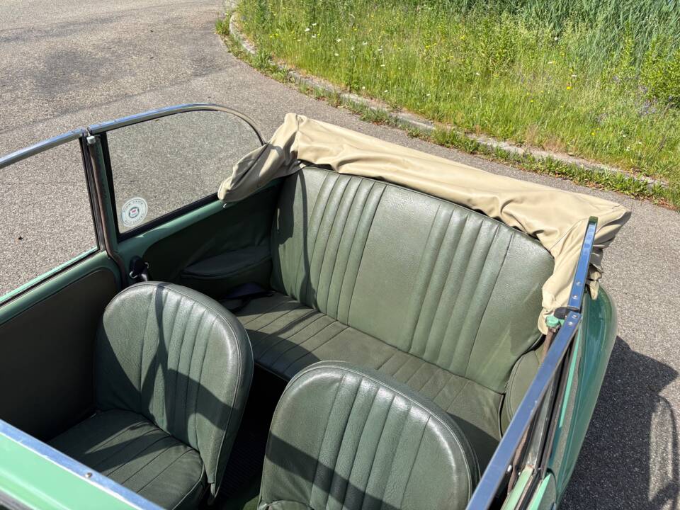 Bild 6/26 von Morris Minor Series II (1955)