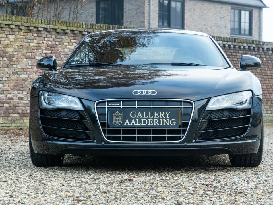 Image 5/50 de Audi R8 V10 (2011)