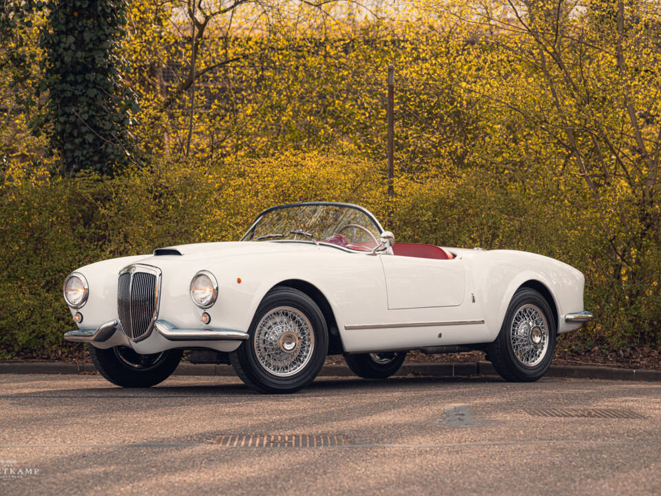 Afbeelding 1/18 van Lancia Aurelia B24 Spider &quot;America&quot; (1955)