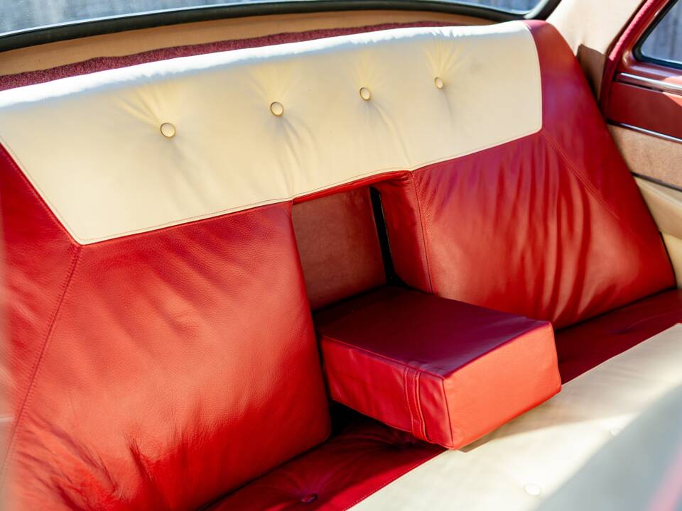 Bild 46/50 von Vauxhall Cresta (1956)