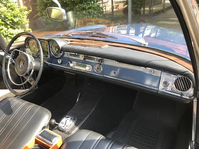 Image 4/5 of Mercedes-Benz 230 SL (1964)
