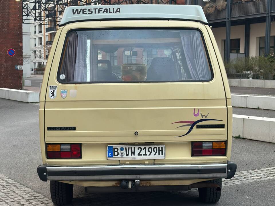 Immagine 4/19 di Volkswagen T3 Westfalia 2.0 (1980)