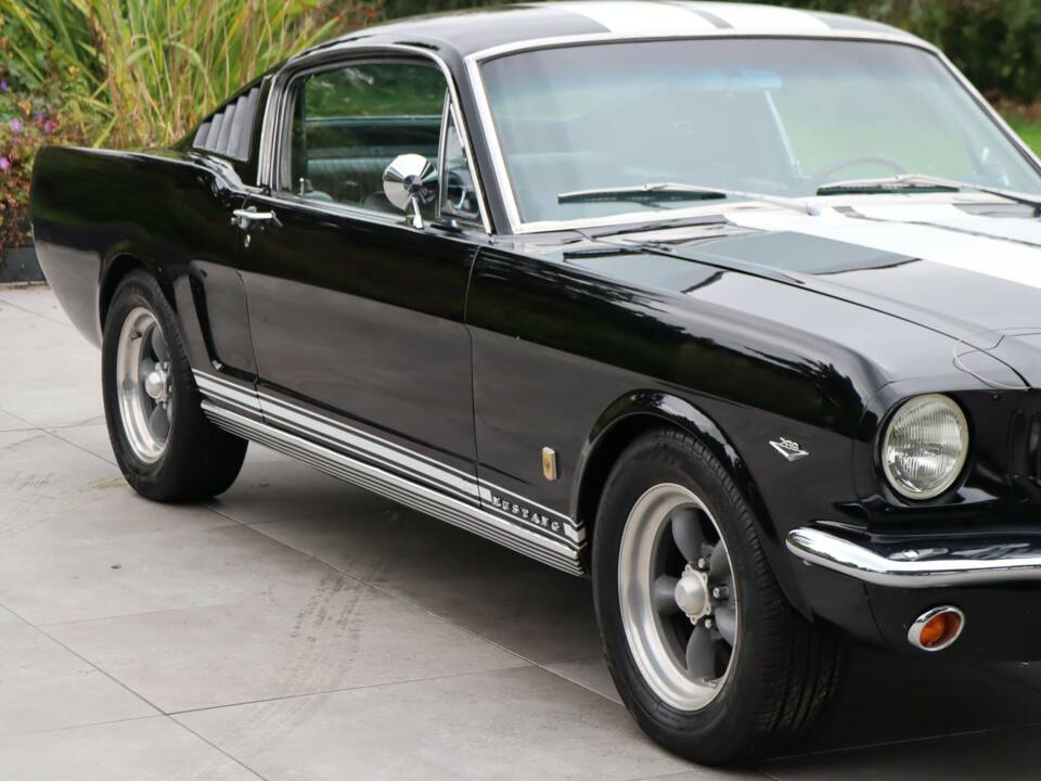 Bild 46/50 von Ford Mustang 289 (1966)