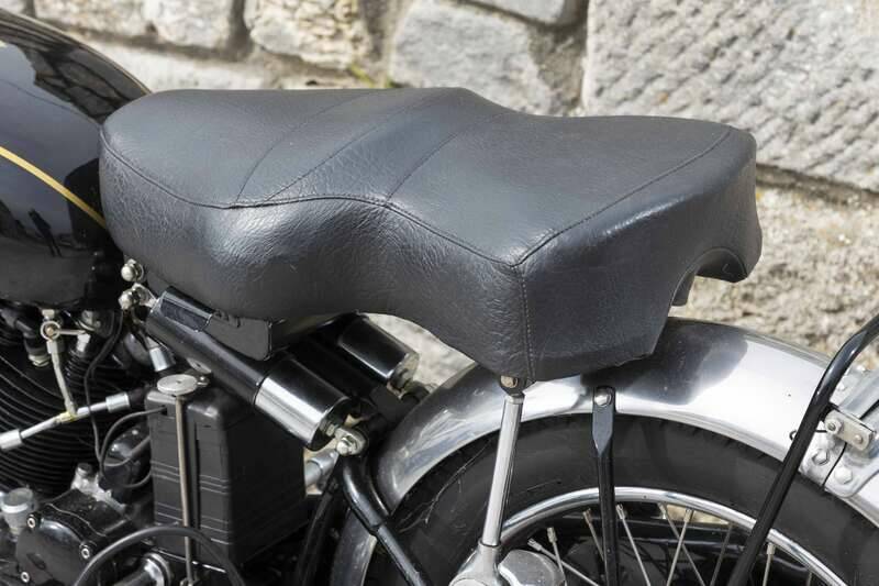 Bild 16/43 von Vincent Black Shadow C (1951)