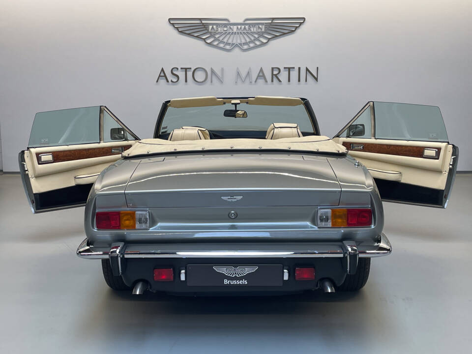 Bild 18/40 von Aston Martin V8 Vantage Volante (1986)