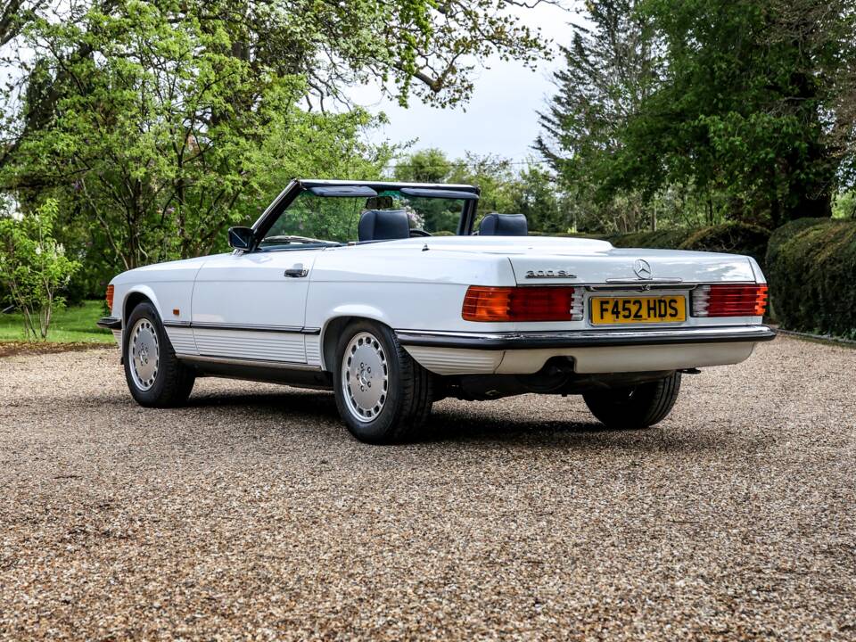 Afbeelding 43/50 van Mercedes-Benz 300 SL (1989)