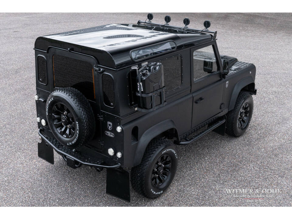 Bild 14/30 von Land Rover Defender 90 (1997)