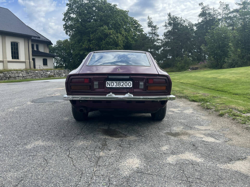 Image 6/8 of Datsun 260 Z (1976)