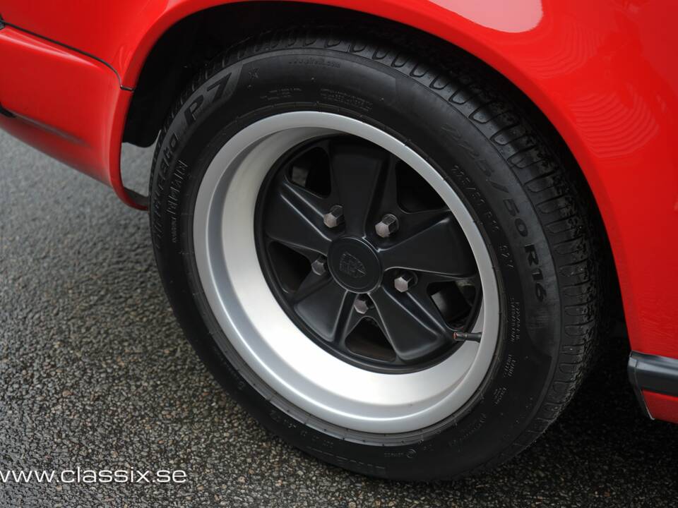 Afbeelding 7/26 van Porsche 911 SC 3.0 (1983)