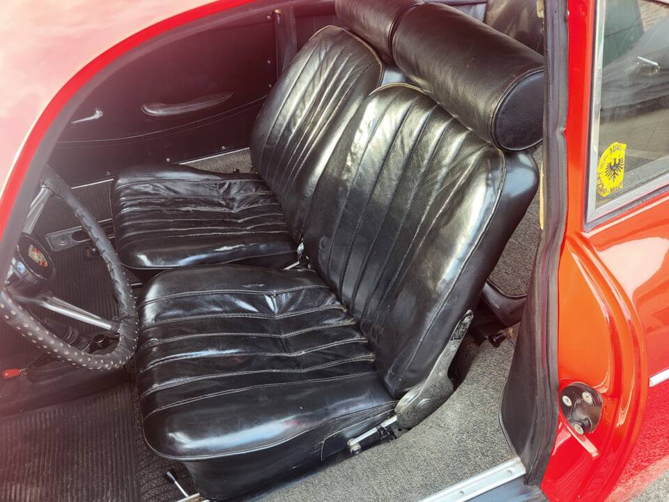 Image 36/44 of Porsche 356 C 1600 SC (1964)