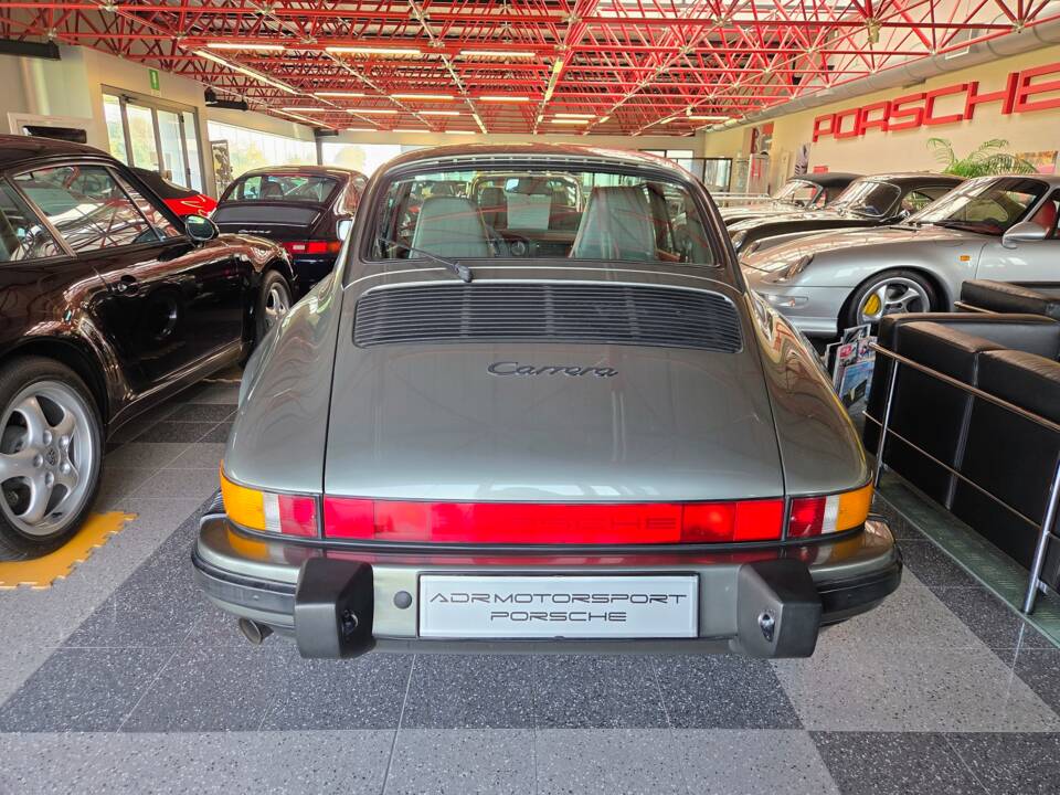 Bild 3/27 von Porsche 911 Carrera 3.2 (1987)
