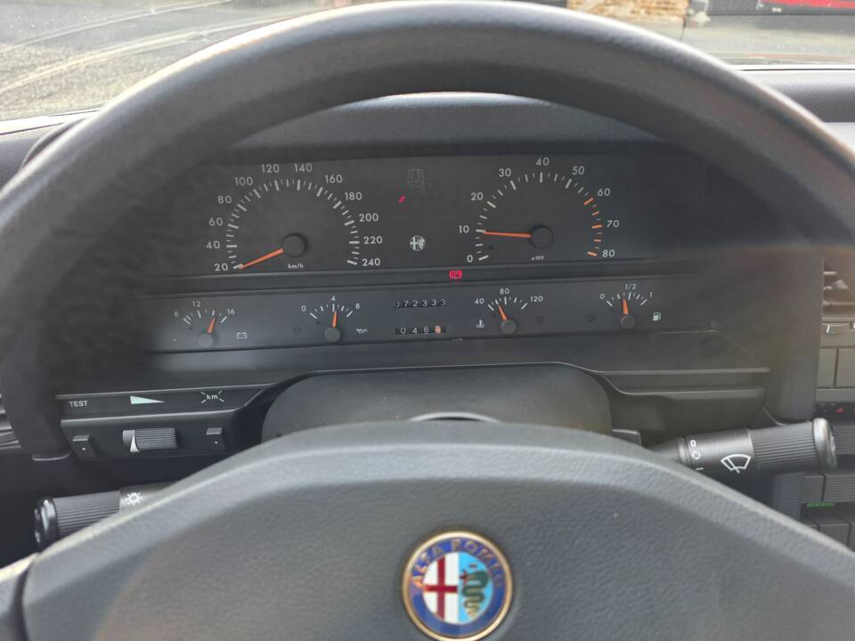 Bild 38/55 von Alfa Romeo 164 2.0 (1989)