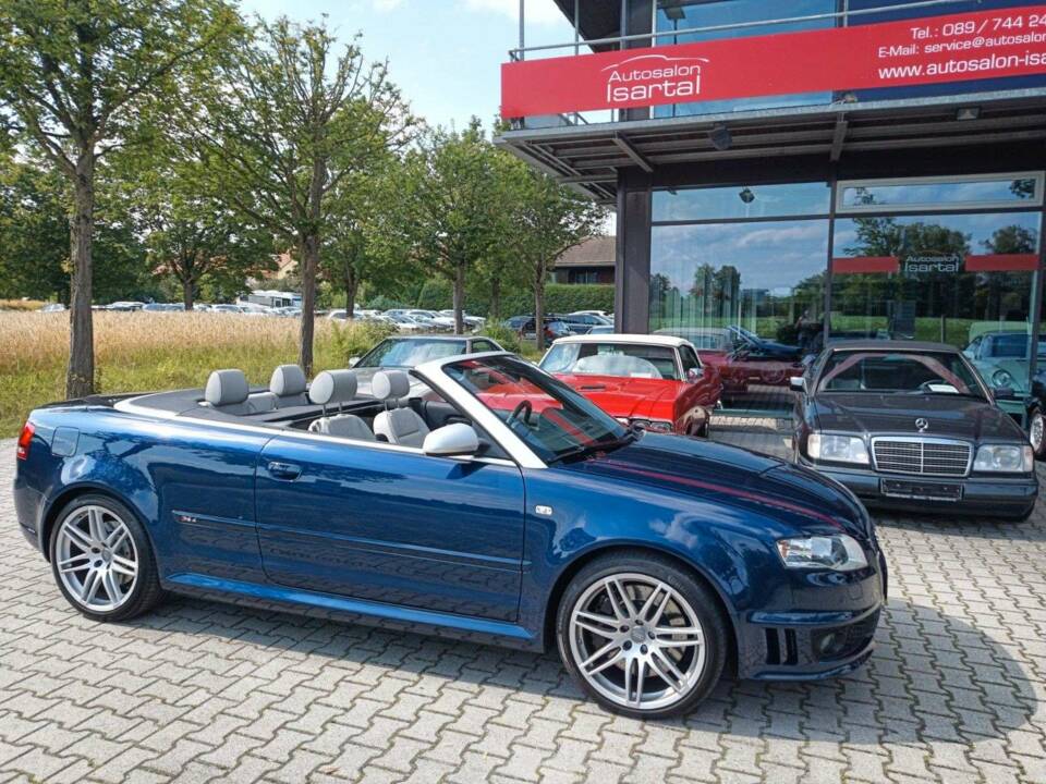 Immagine 5/19 di Audi RS4 Cabriolet (2008)