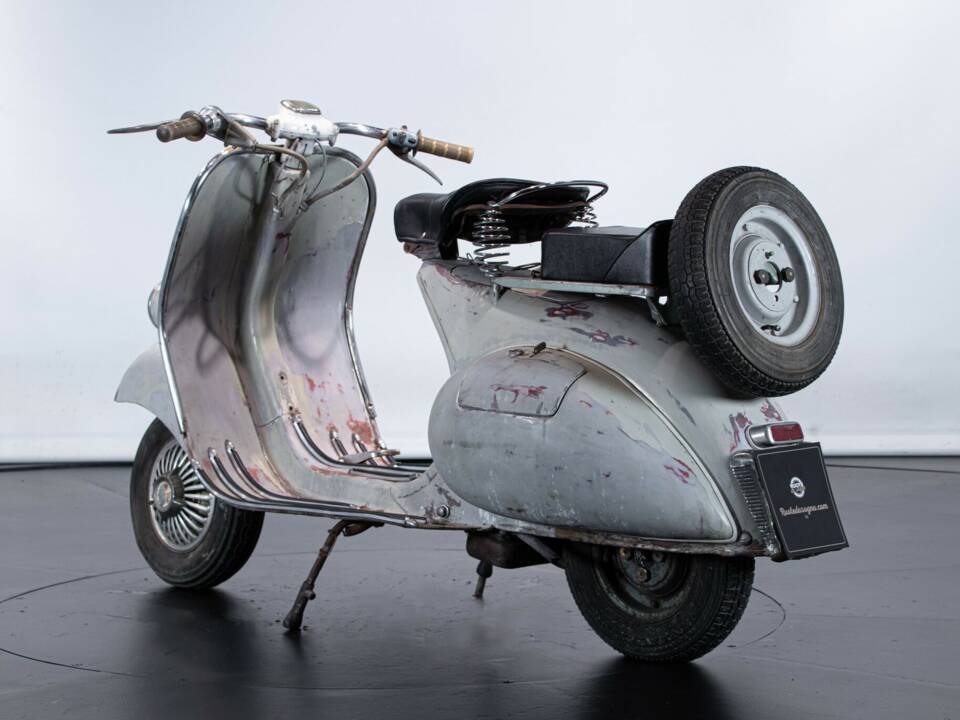 Immagine 7/50 di Piaggio Vespa 125 (1954)