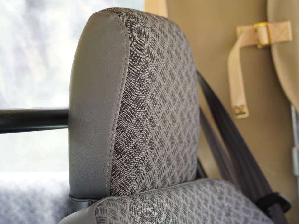 Image 26/64 of Land Rover Defender 90 Td5 (1999)