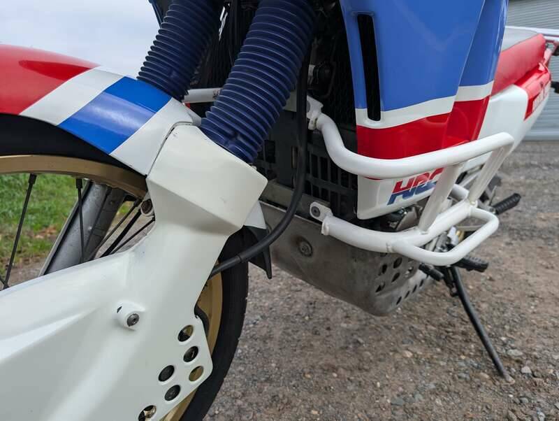 Afbeelding 20/28 van Honda DUMMY (1988)