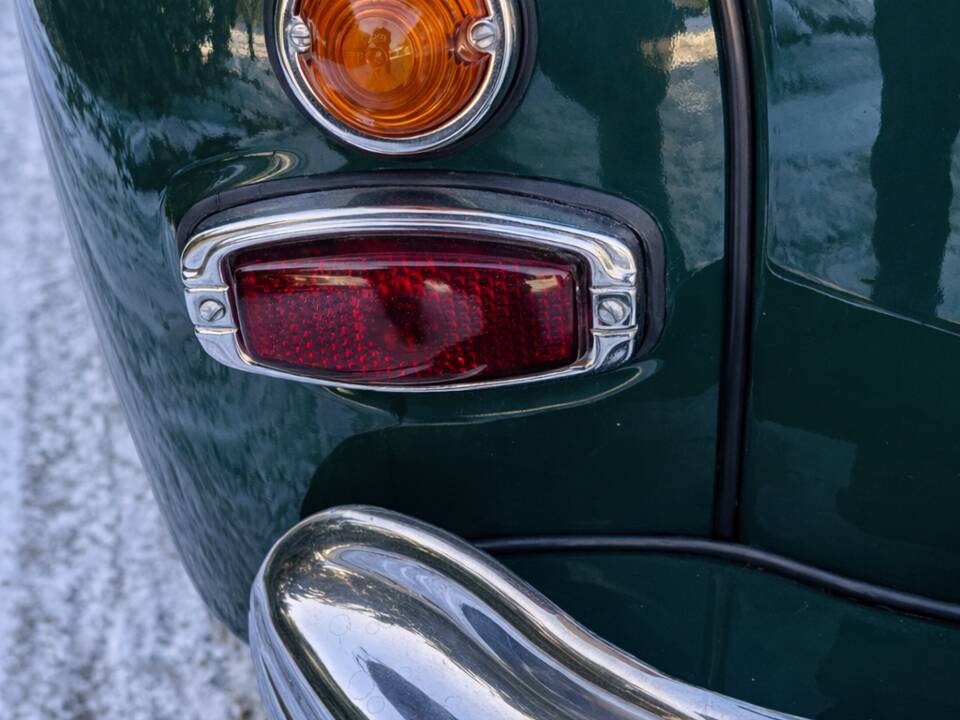 Image 7/8 of GAZ M 20 Pobeda (1949)