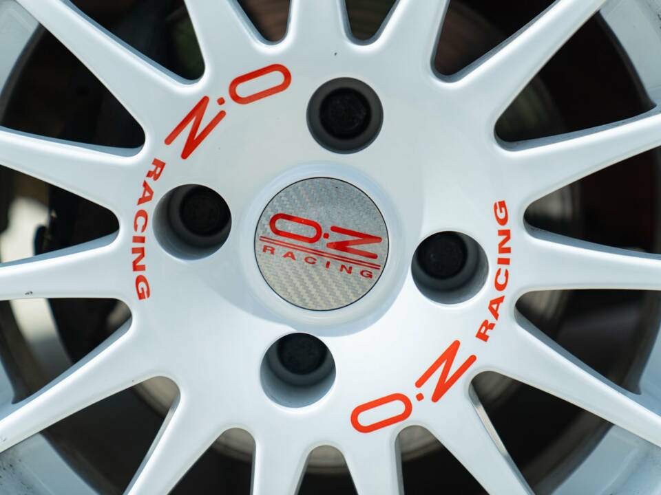 Imagen 26/50 de Peugeot 106 1.1 (2003)