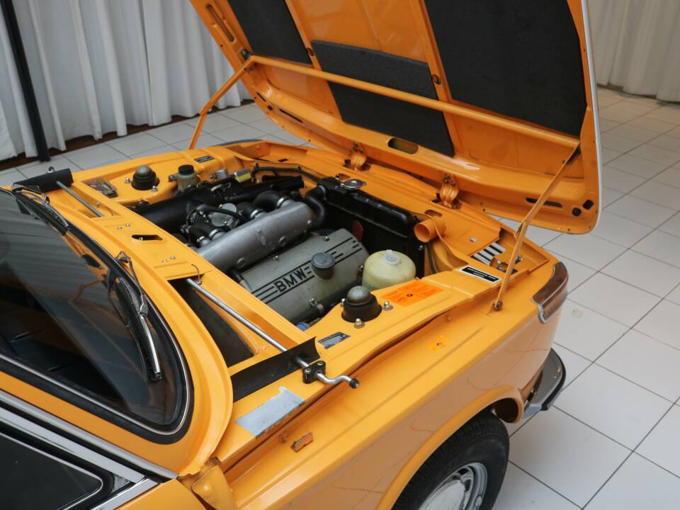 Bild 10/29 von BMW 2002 tii (1974)